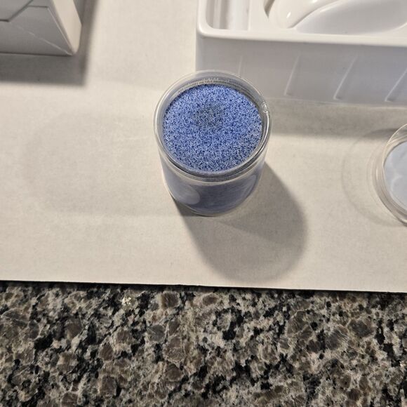 Neutrogena Microdermabrasion System Kit with 12 Rejuvenating Puffs - OPEN BOX - Picture 7 of 10